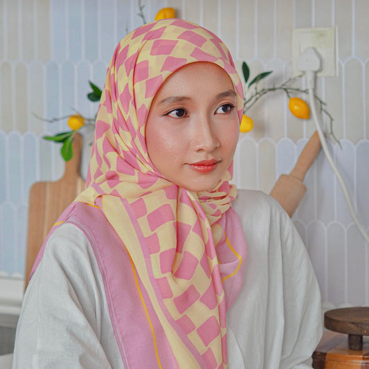 Bae - Banana Strawberry
