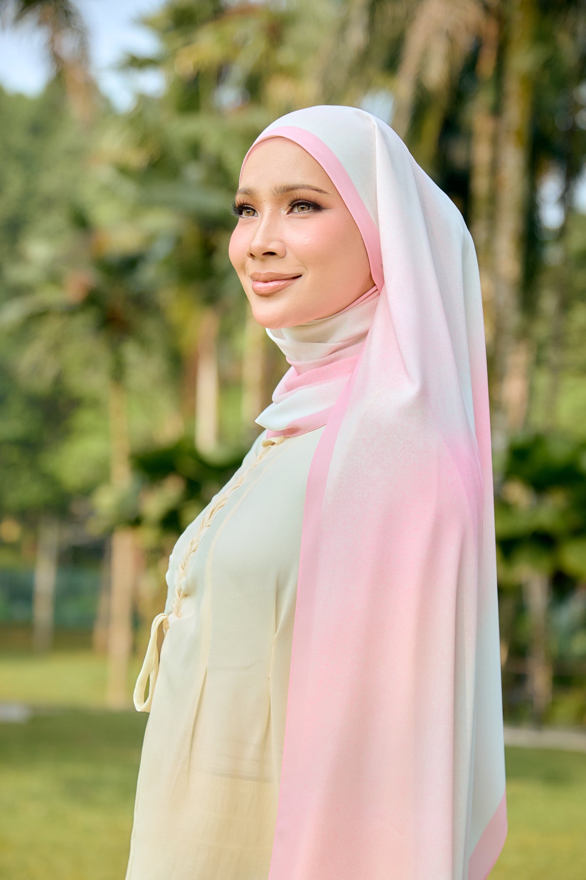 FLOREVE IN SWEET MIRAGE DIAMOND CHIFFON