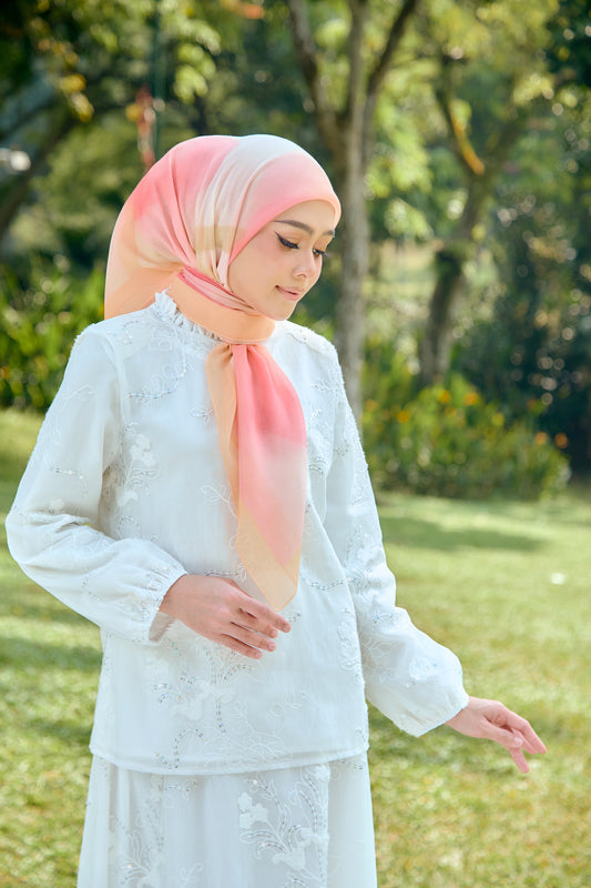 FLOREVE IN PEACH BLOOM SQUARE